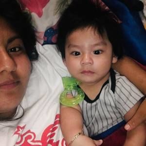 Meet your Posher, Cris espinoza